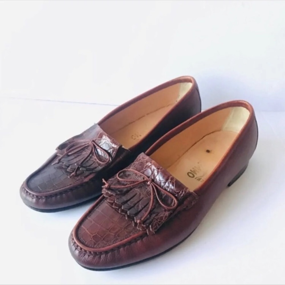 Salvatore Ferragamos men’s shoes size 10.5D